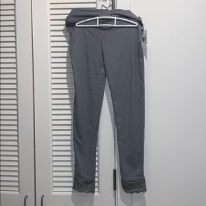 Laced trimmed leggings